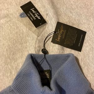 BNWT Light Blue / Periwinkle Cashmere Turtleneck Sweater